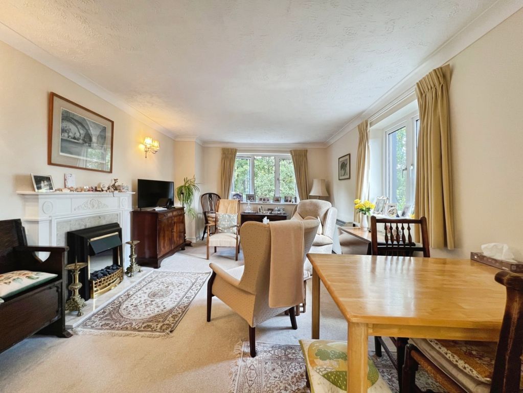 Property photo 3 of 7