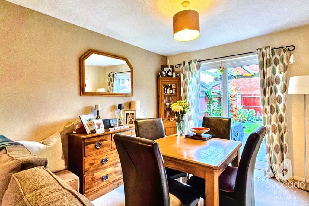 Property photo 3 of 15 4634252