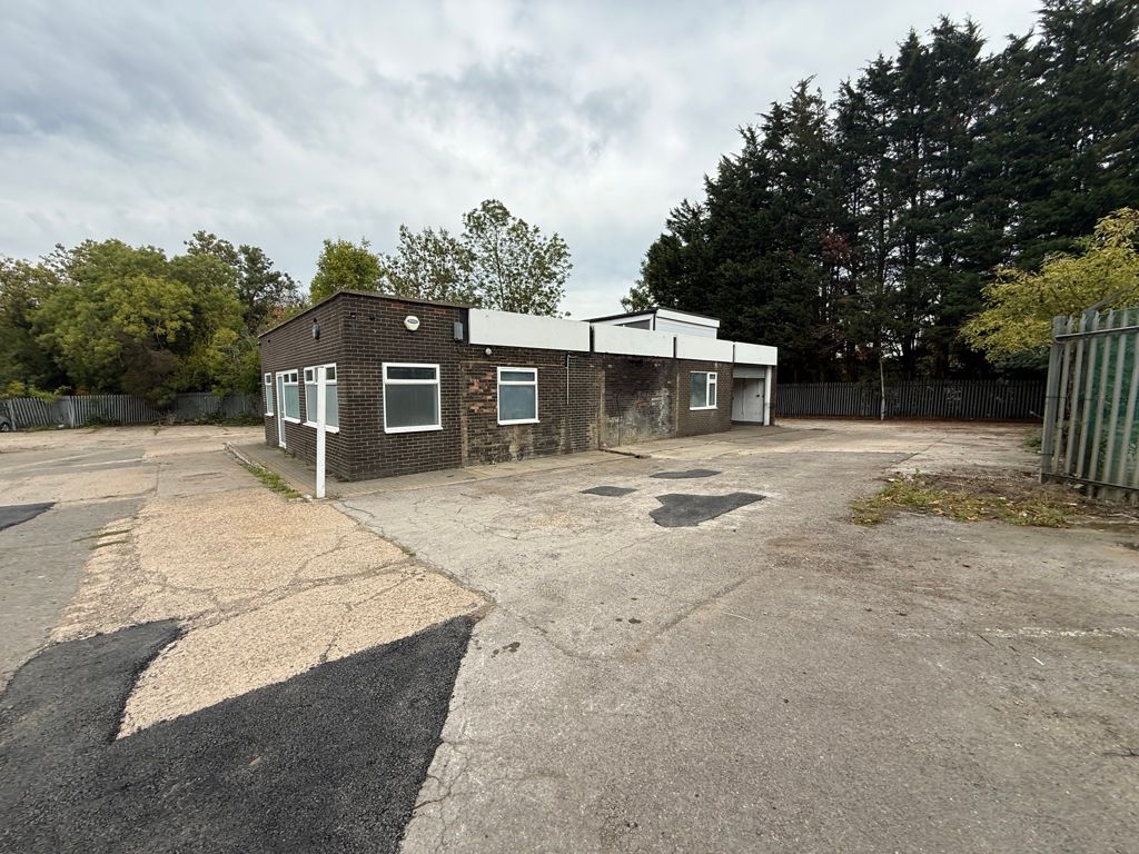 Property photo 2 of 9 Photo 27