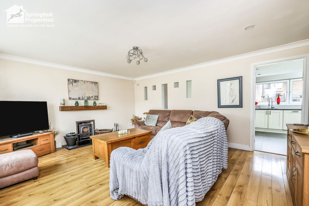 Property photo 3 of 24 Image 2