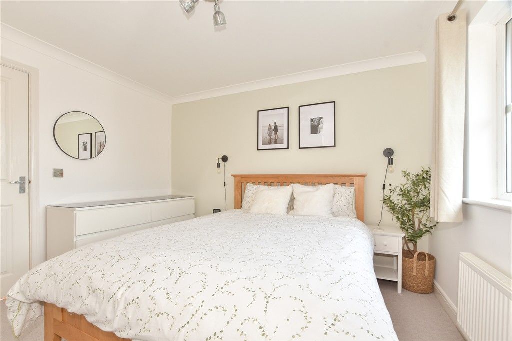 Property photo 1 of 10 Bedroom 1