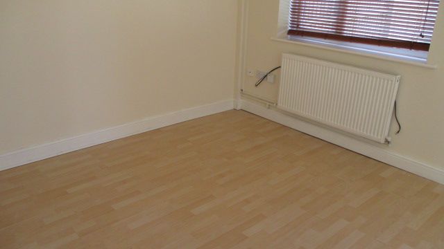 Property photo 3 of 9 Entrance Porch