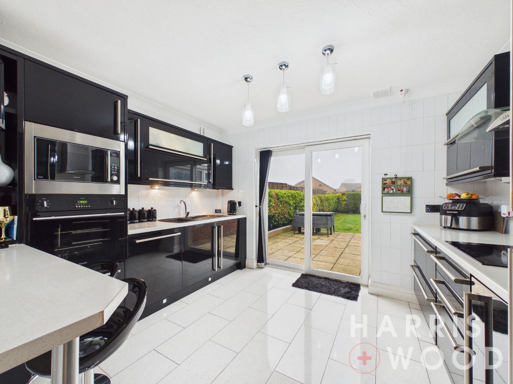 Property photo 2 of 21 4960022