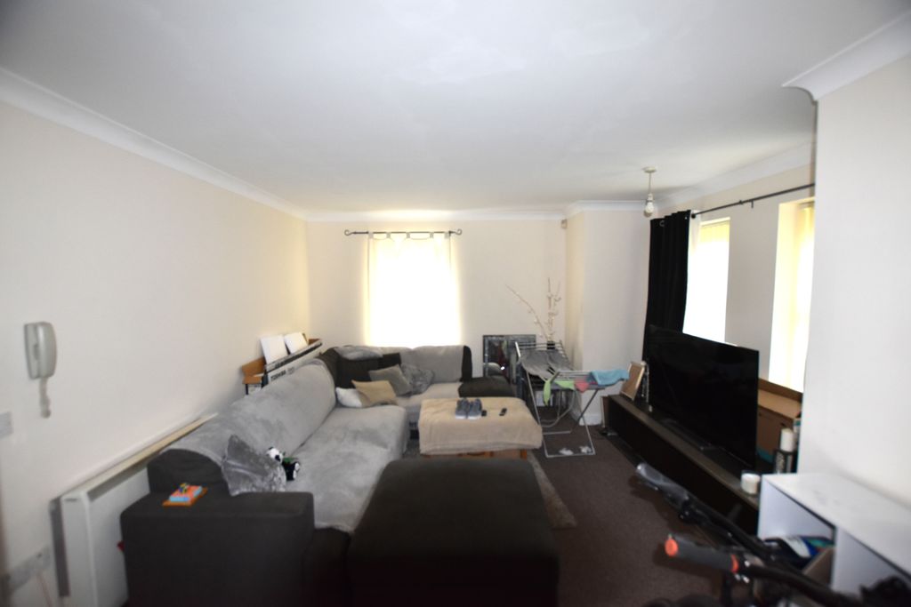 Property photo 2 of 6 2