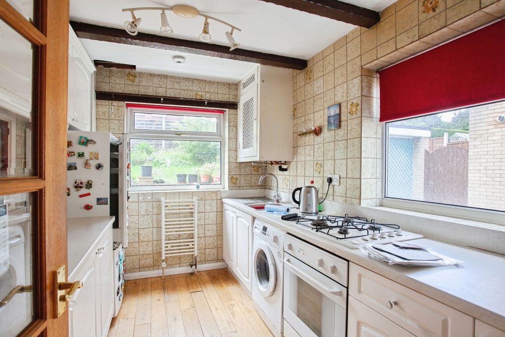 Property photo 2 of 20 Pbox-Img.Jpg