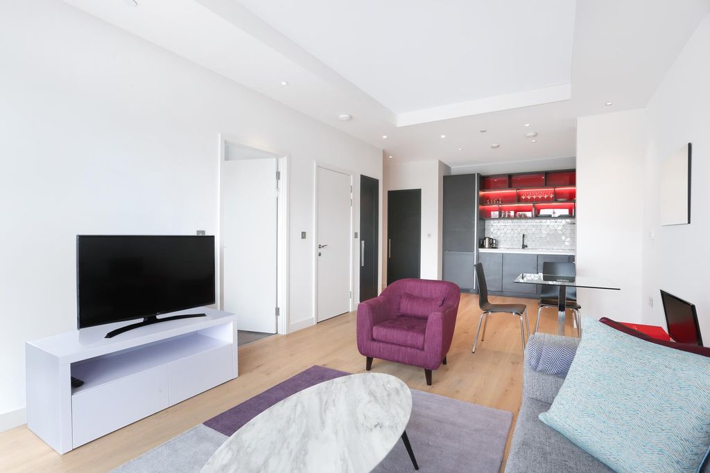 Property photo 3 of 7