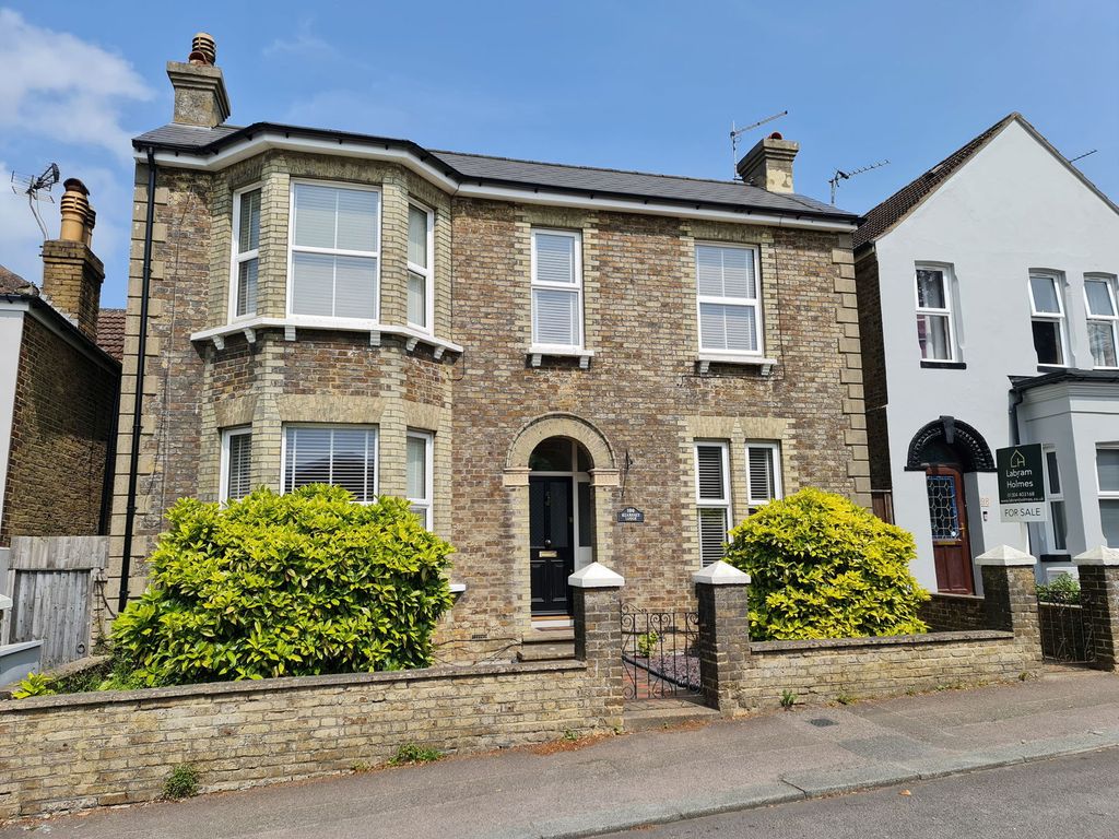 Property photo 1 of 29