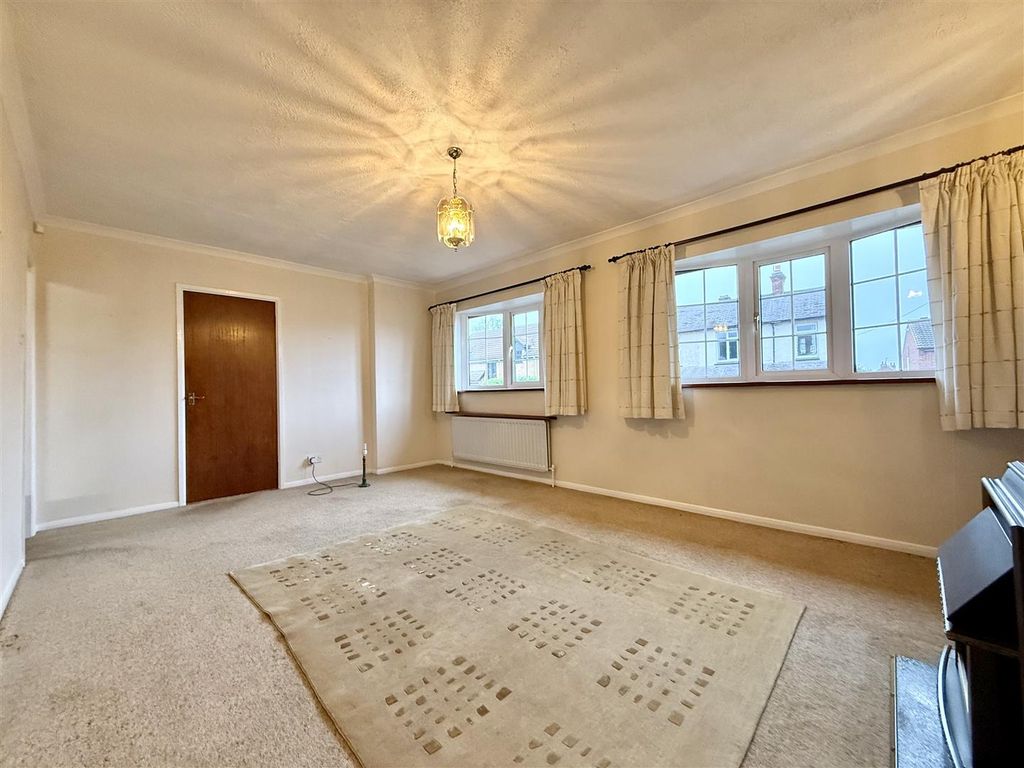 Property photo 3 of 32 3