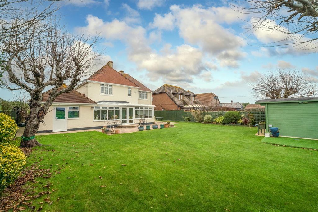 Property photo 3 of 16 2015-004-Websize.Jpeg