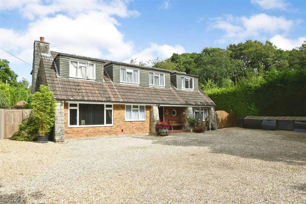 Property photo 1 of 24 Picture No. 13