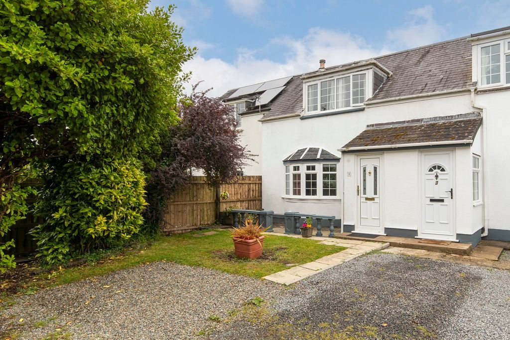 Property photo 1 of 27