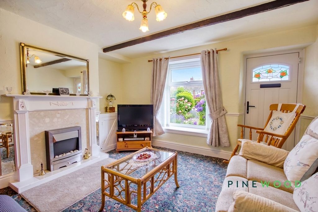 Property photo 3 of 18 Reception Room
