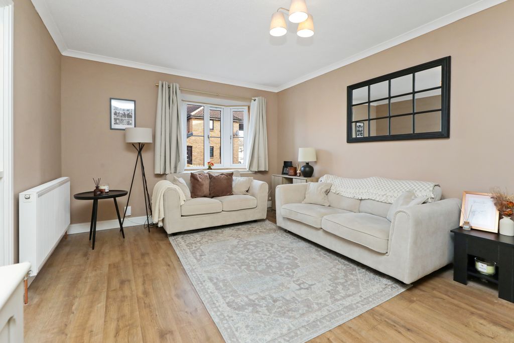 Property photo 3 of 28 Property Image 3