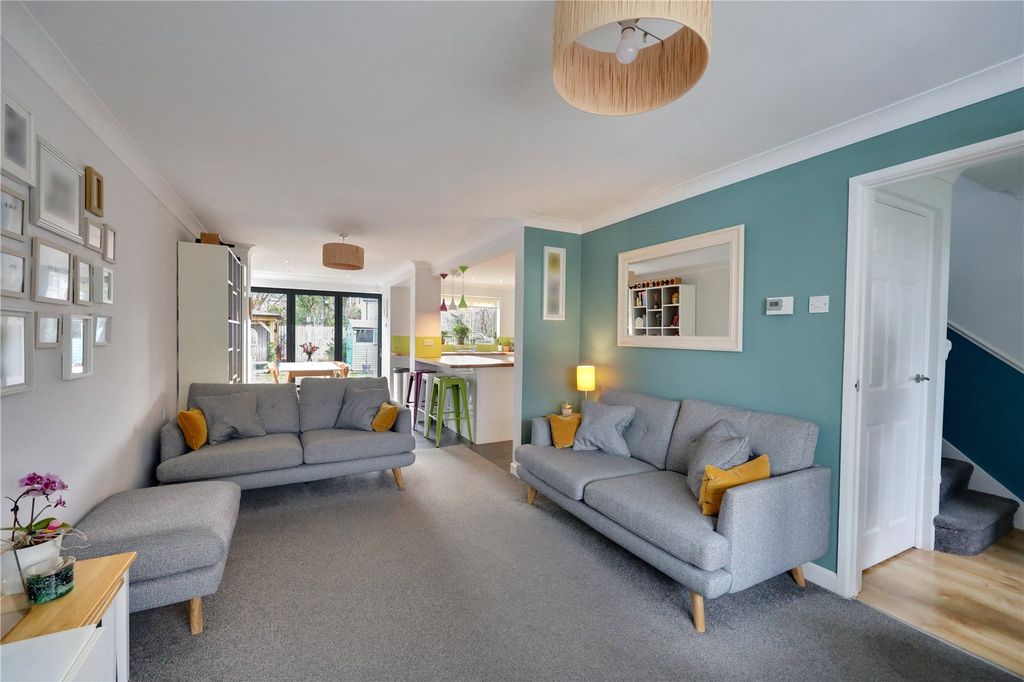 Property photo 3 of 26 Picture No. 18