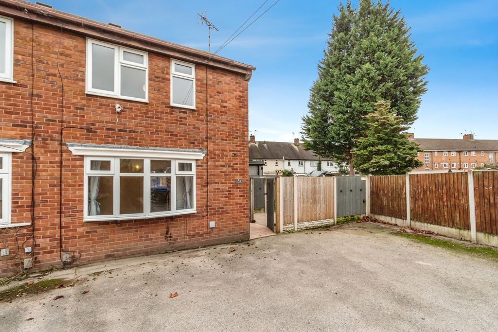 Property photo 1 of 14