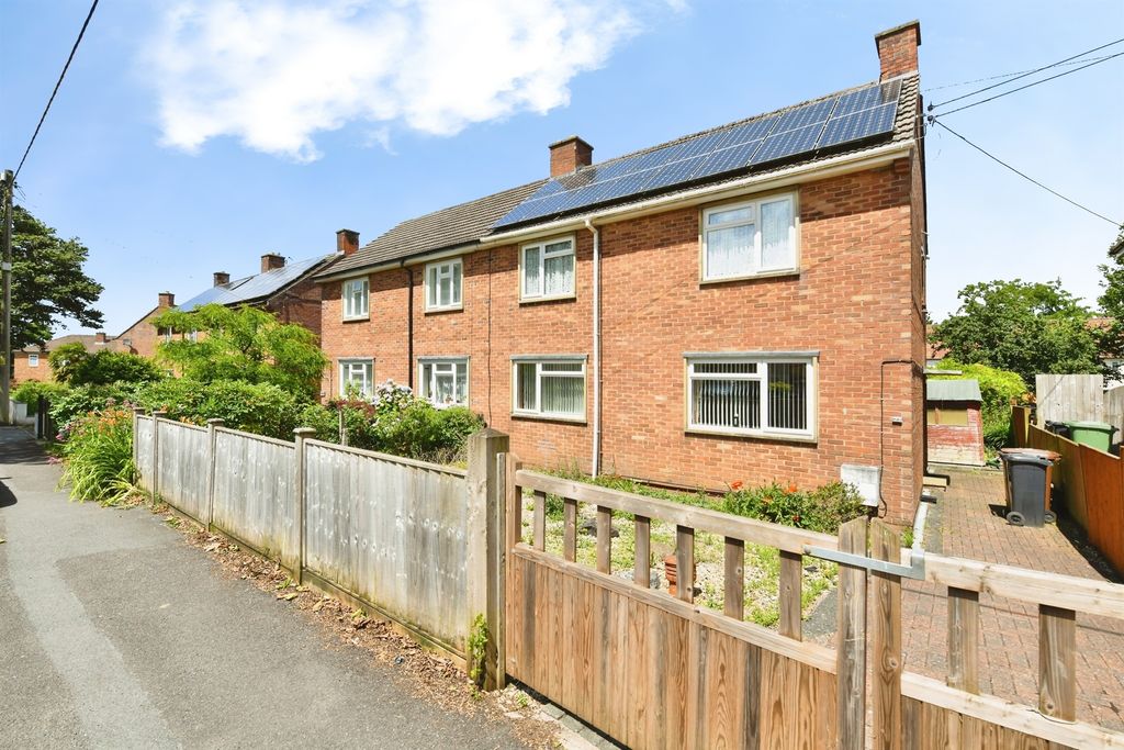 Property photo 1 of 14