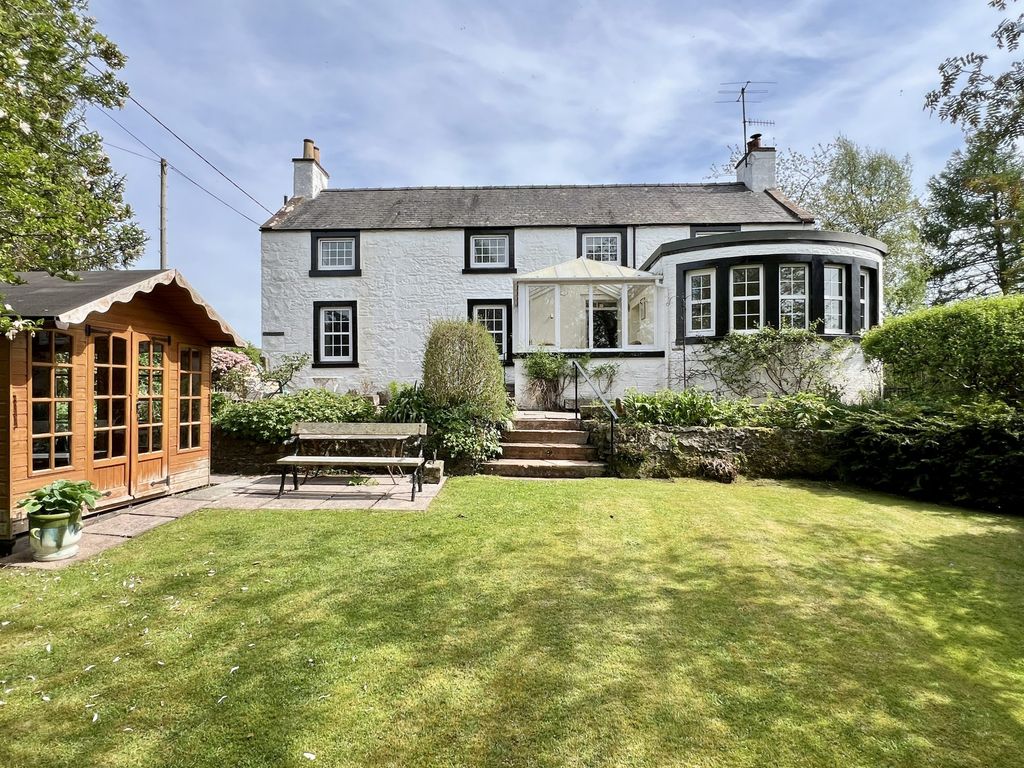Property photo 1 of 29