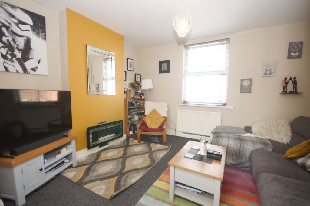 Property photo 3 of 14