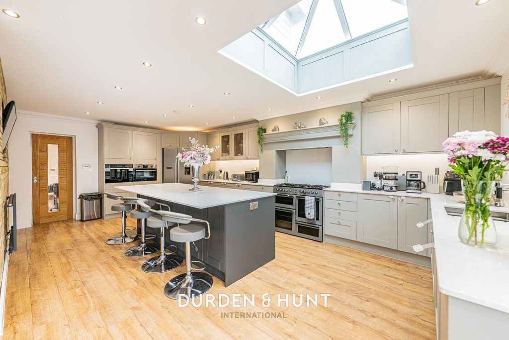 Property photo 2 of 41 Hatch-21.Jpg