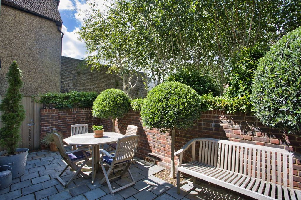 Property photo 3 of 20 Picture No. 27