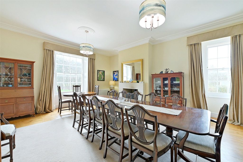 Property photo 3 of 10 Dining Room