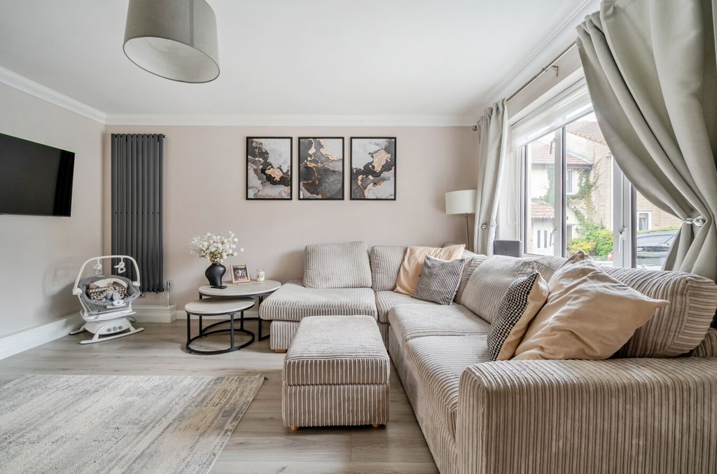 Property photo 2 of 23 1476944-12-6A295E...