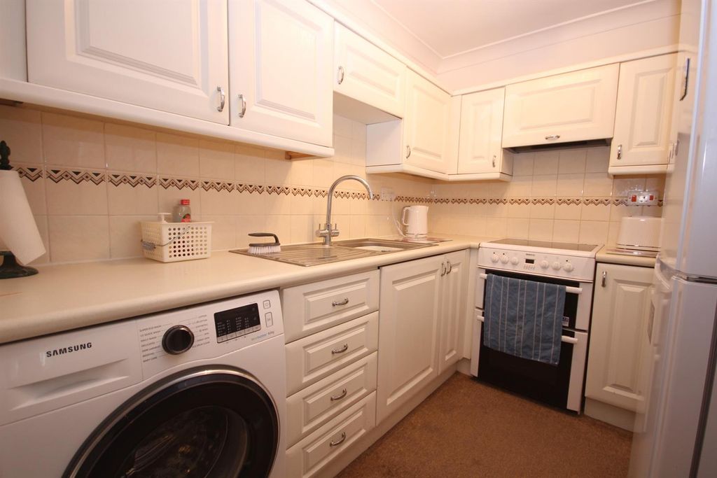 Property photo 3 of 8 Img_6973.Jpg