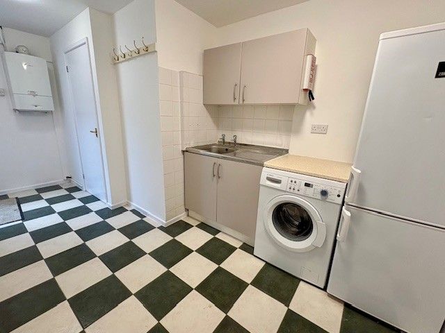 Property photo 3 of 18 Image