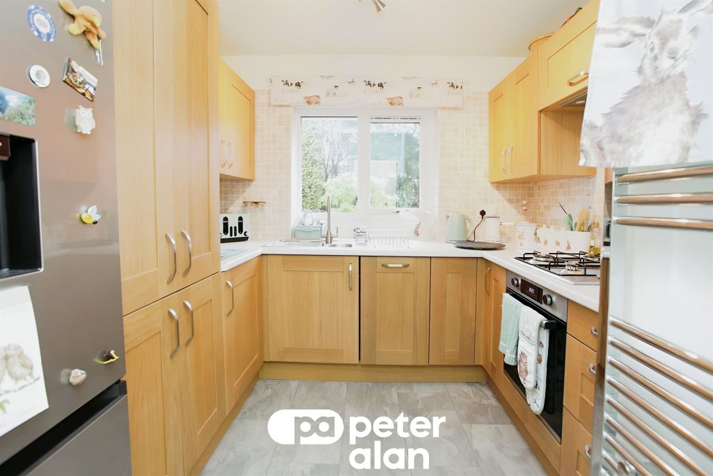 Property photo 3 of 16