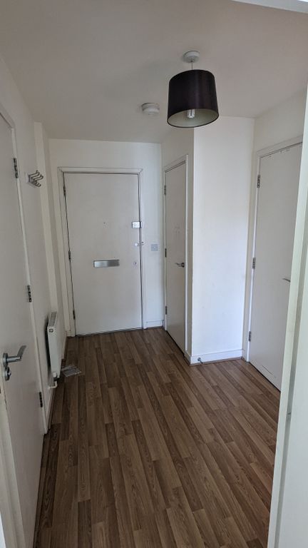 Property photo 2 of 8 Gallery