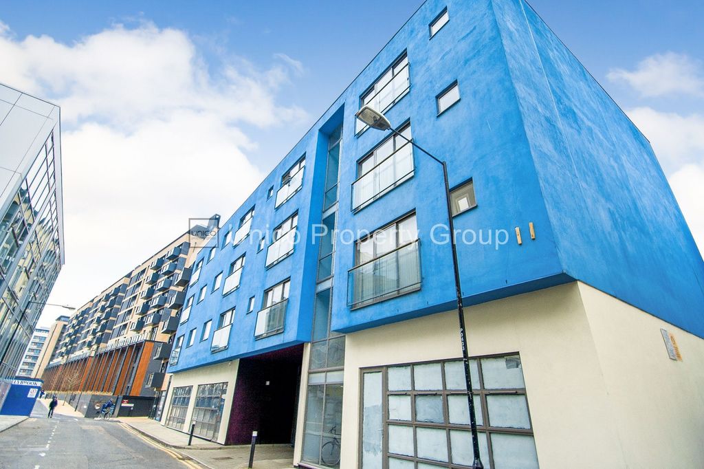 Property photo 1 of 10