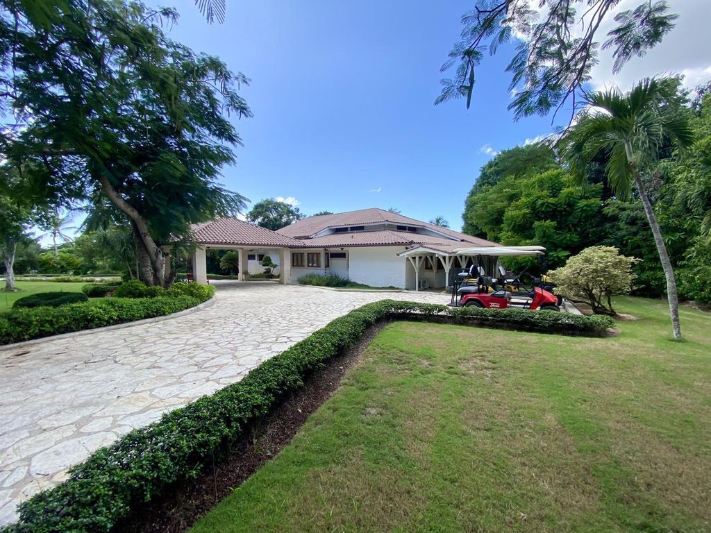 Property photo 1 of 30