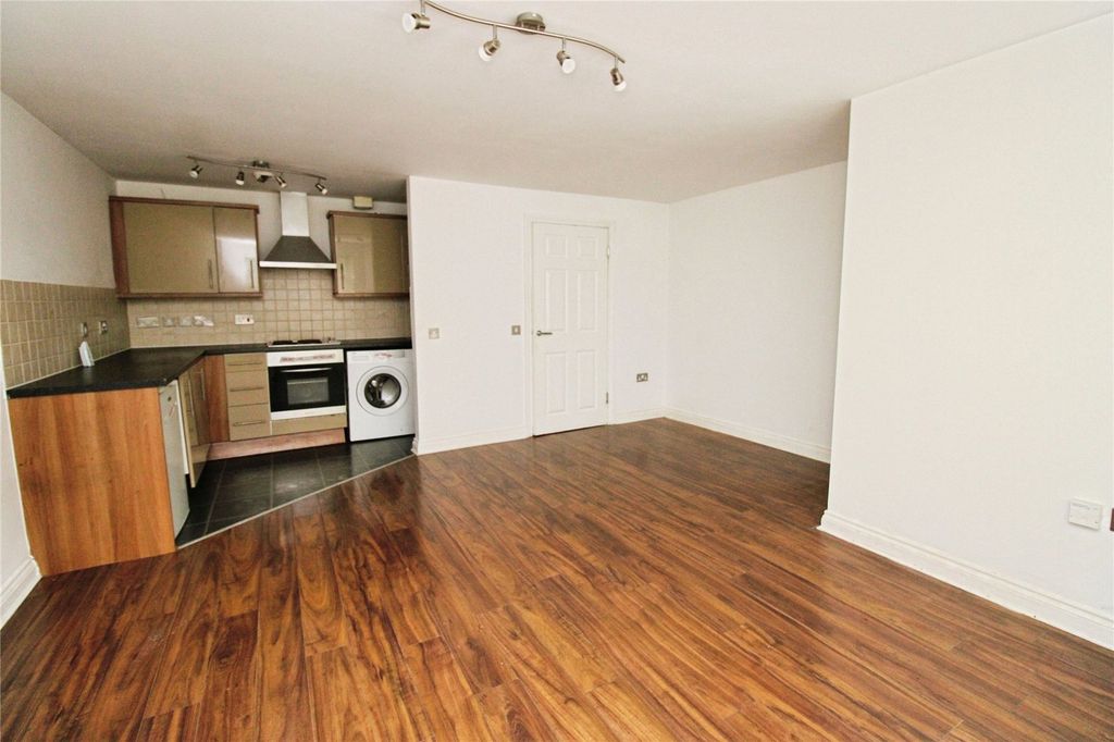 Property photo 2 of 8 Picture No. 02
