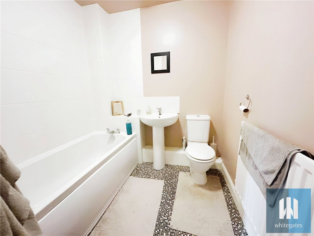 Property photo 3 of 10 Picture No. 19