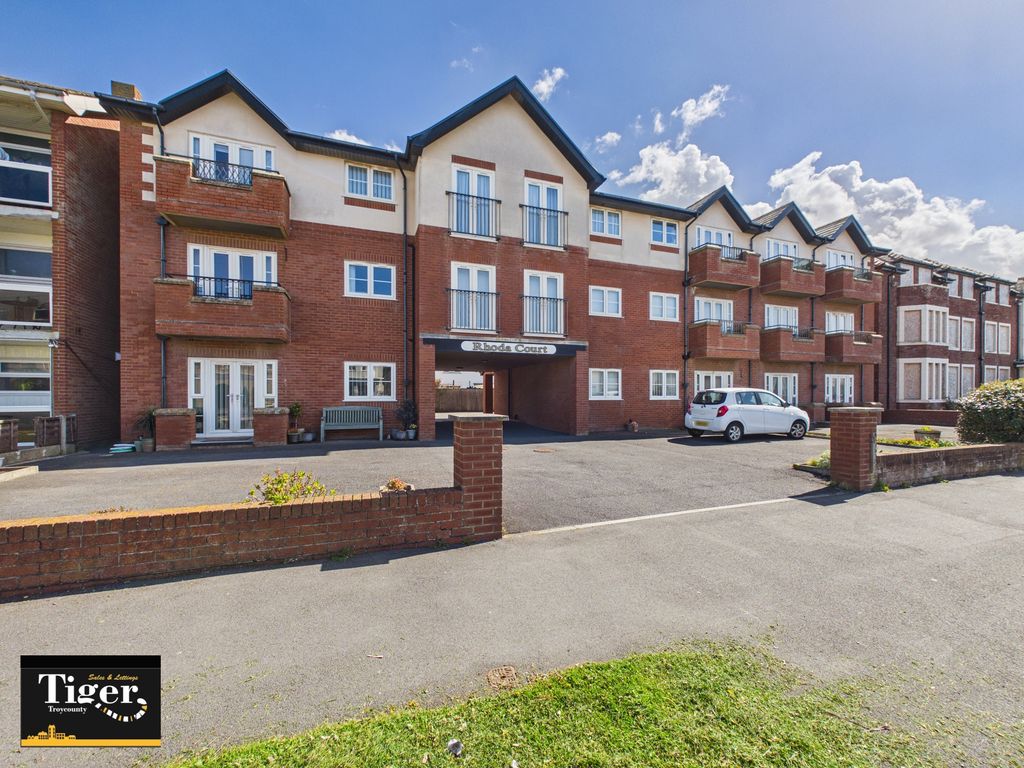 Property photo 1 of 19 Cam03440G0-Pr0578-Still021