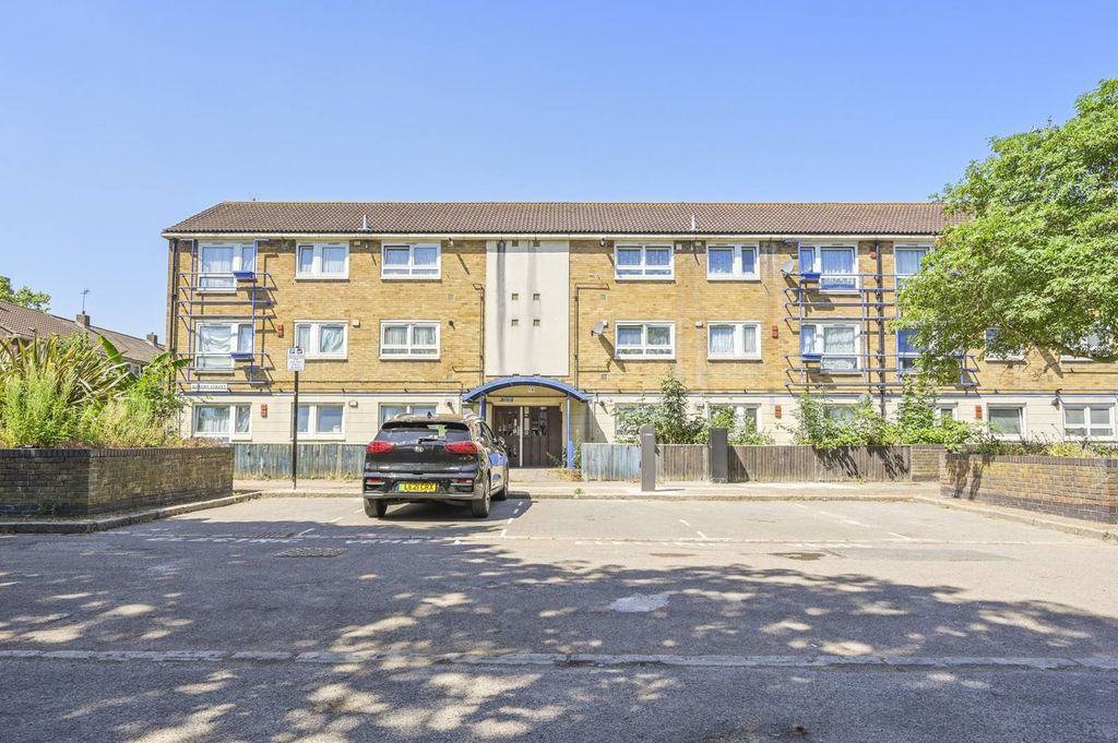 Property photo 1 of 1