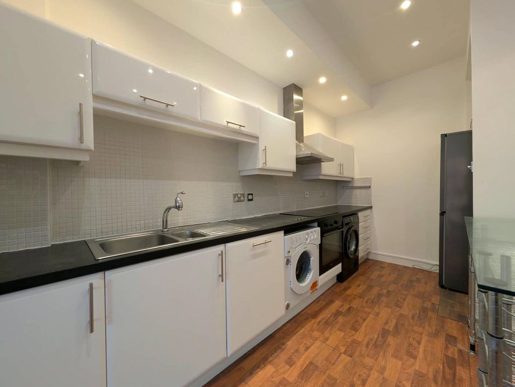 Property photo 3 of 10 Picture No. 03