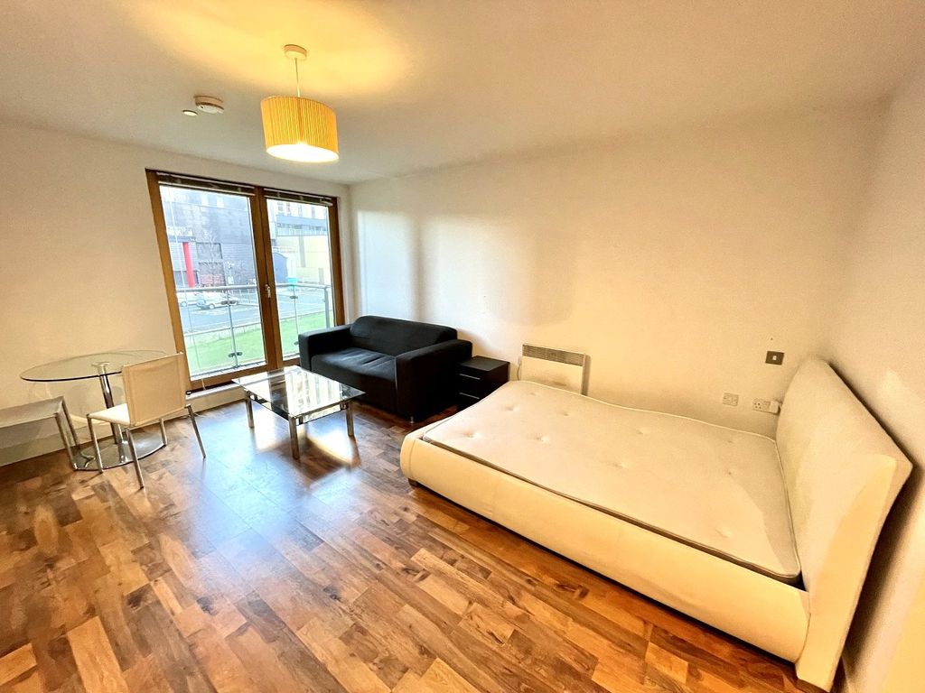 Property photo 2 of 8 Picture 2