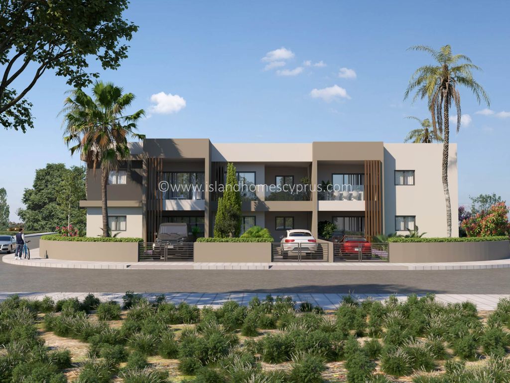 Property photo 2 of 6