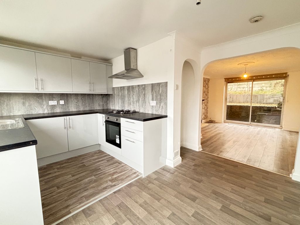 Property photo 2 of 17 Kitchen-Diner