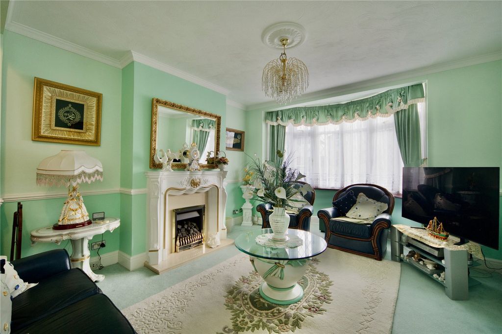 Property photo 3 of 26 Picture 3