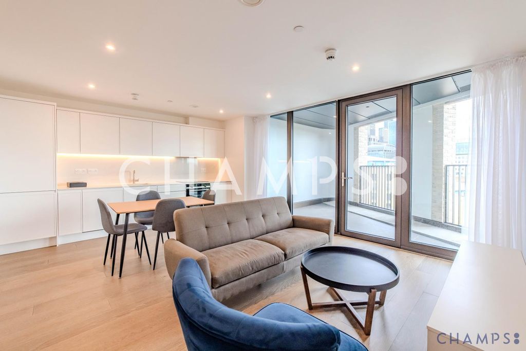 Property photo 1 of 7 1 Bed Flat To Rent Salter Street, London E14