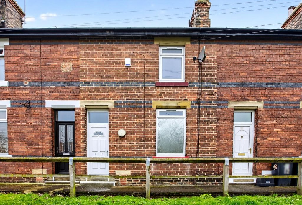 Property photo 1 of 17 11Stationview-29.Jpg