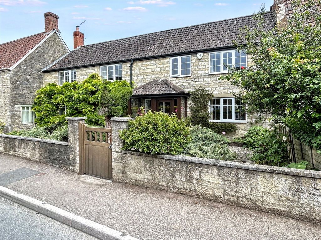 Property photo 1 of 18 Picture No. 23