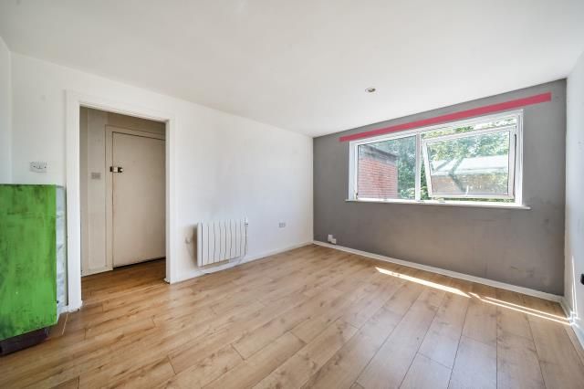 Property photo 2 of 10 Reception Room