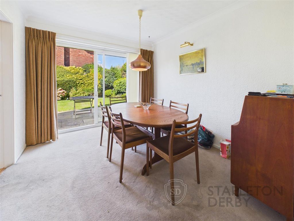 Property photo 3 of 25 Cam04709G0-Pr0375-Still013.Jpg