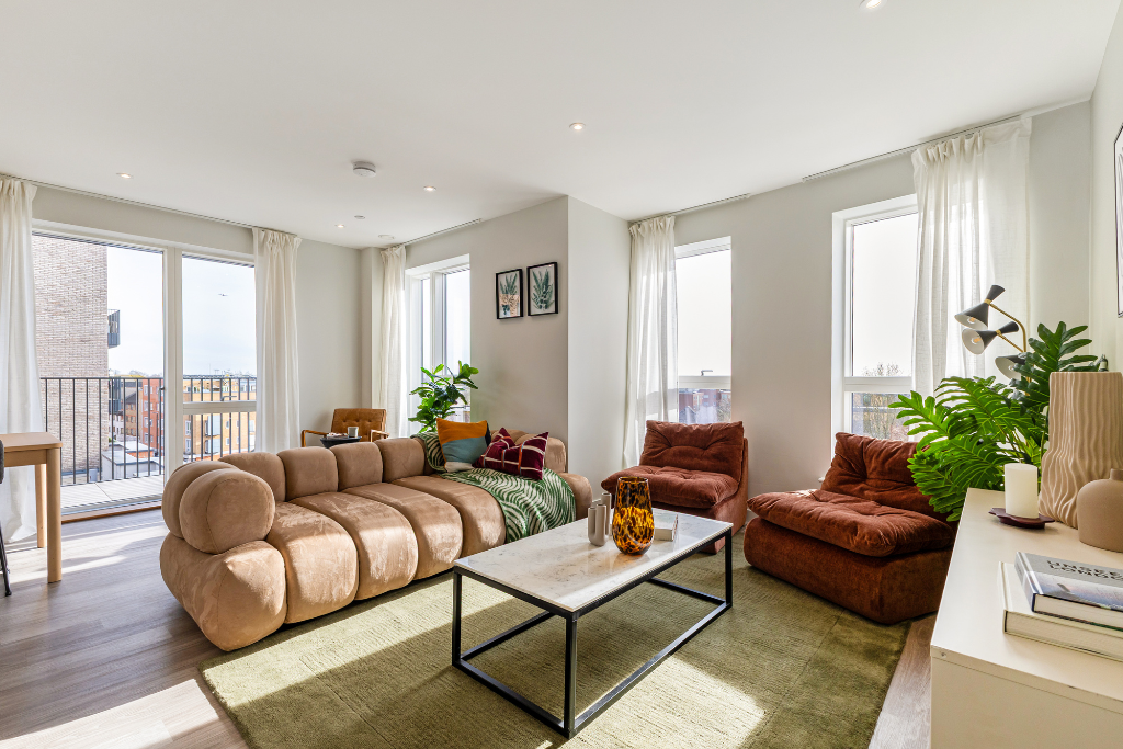 Property photo 1 of 34