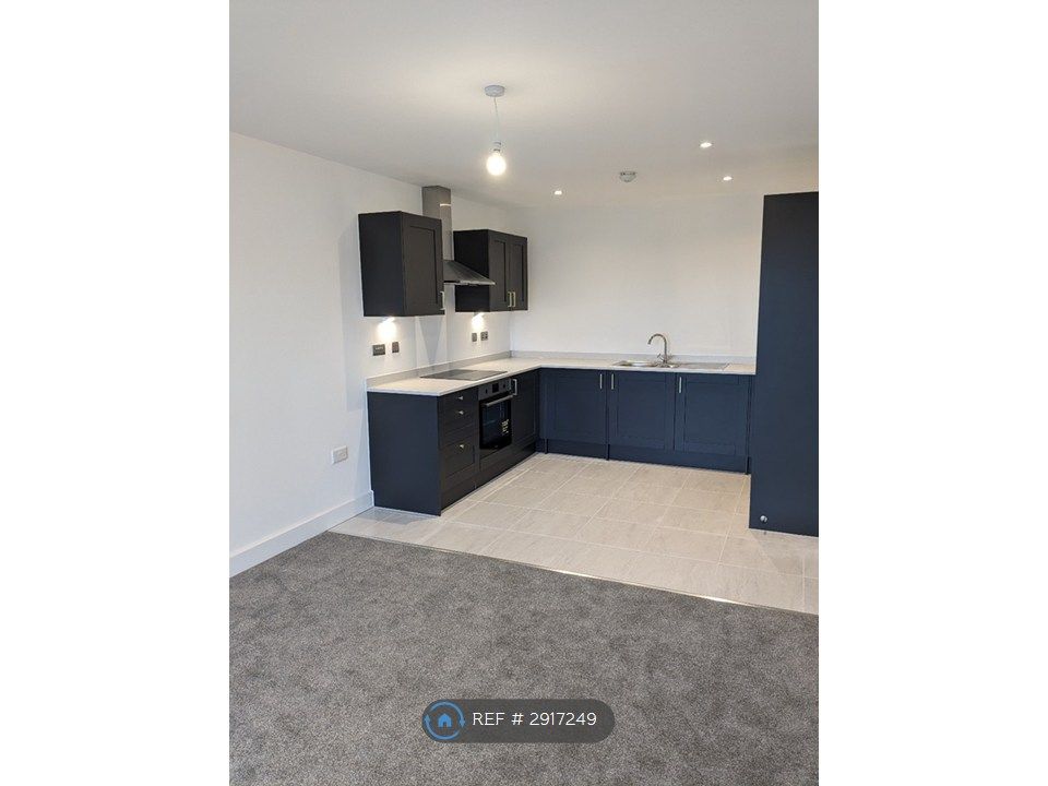 Property photo 2 of 27 Kitchen 1