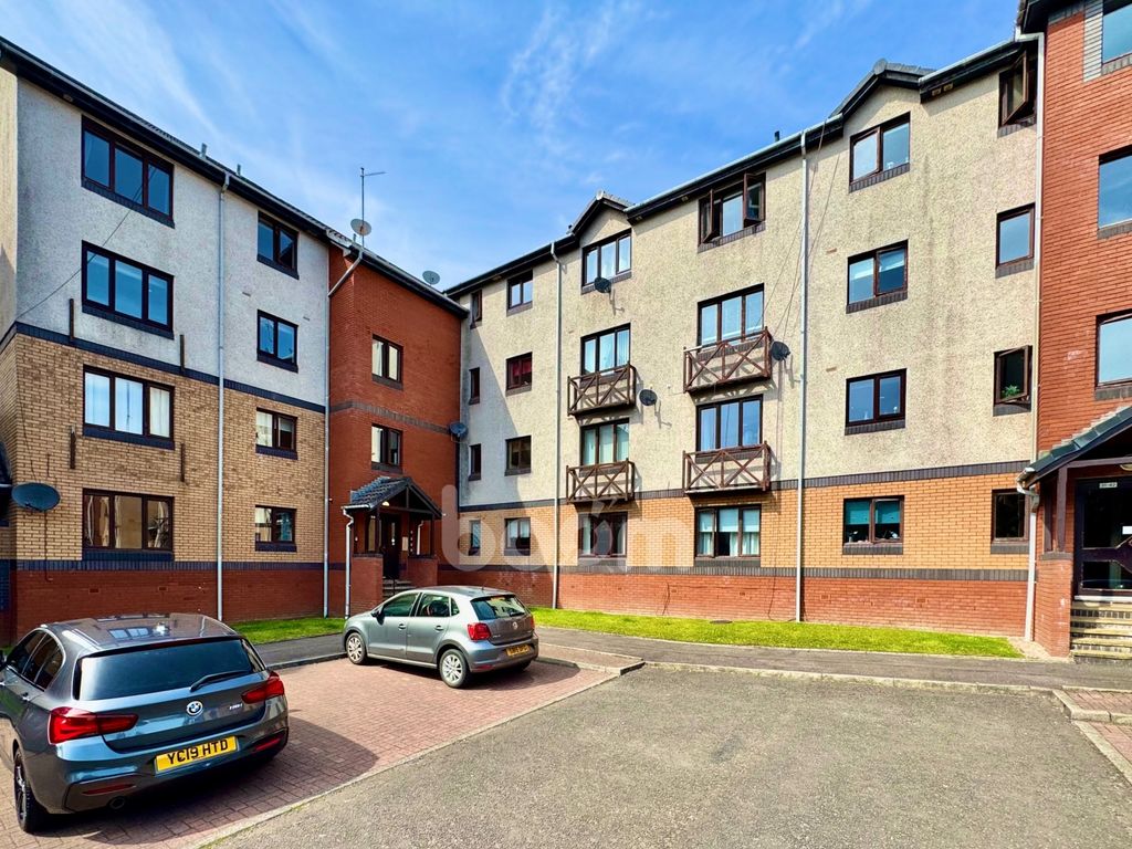Property photo 1 of 23 Spoolers Road, Paisley Two Bedroom Second Floor Fl