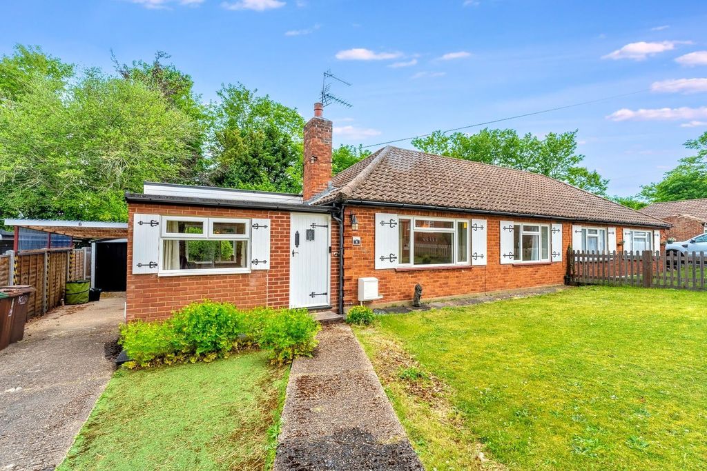 Property photo 2 of 13